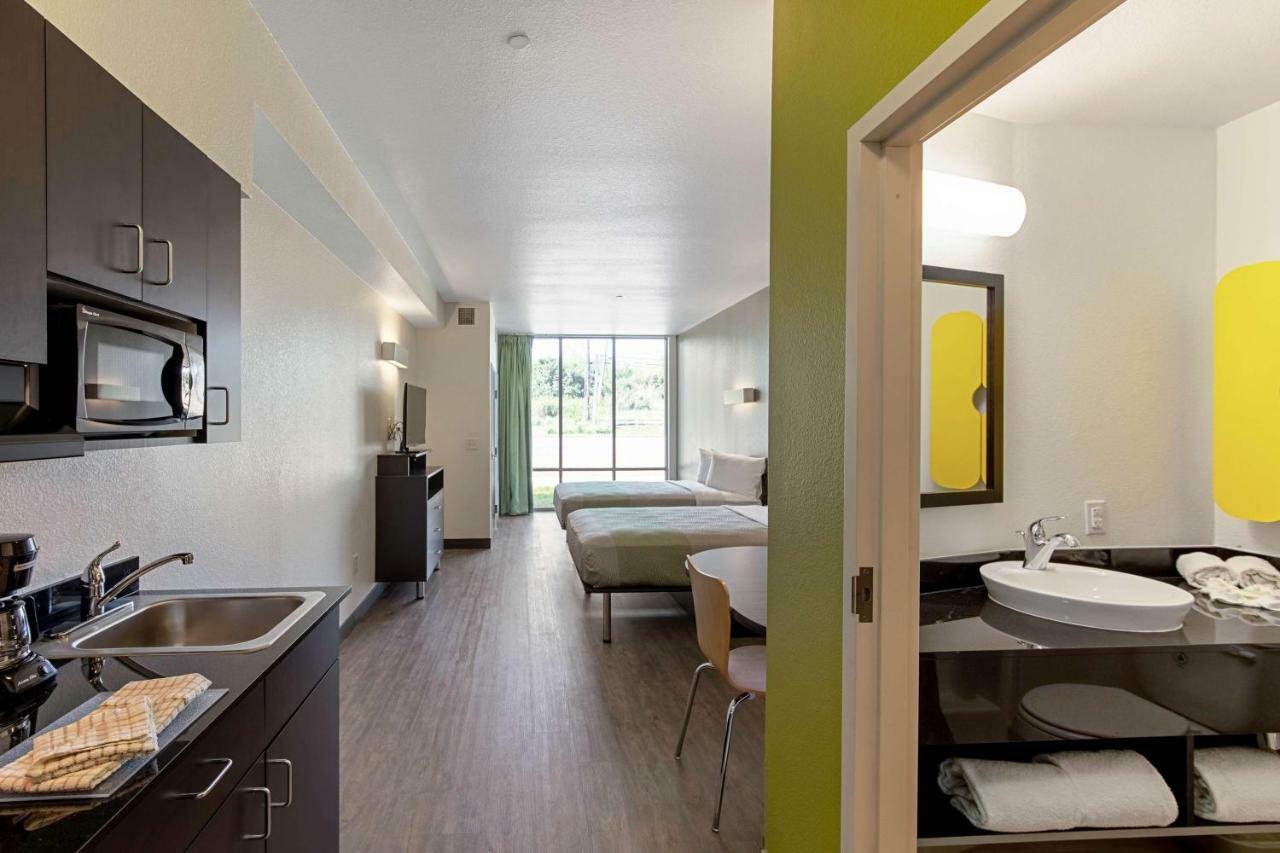 Studio 6 Austin Airport ภายนอก รูปภาพ