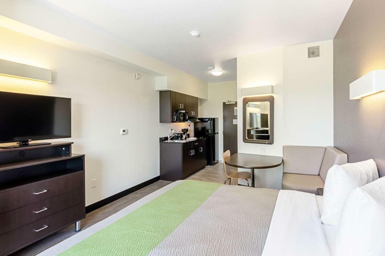 Studio 6 Austin Airport ภายนอก รูปภาพ
