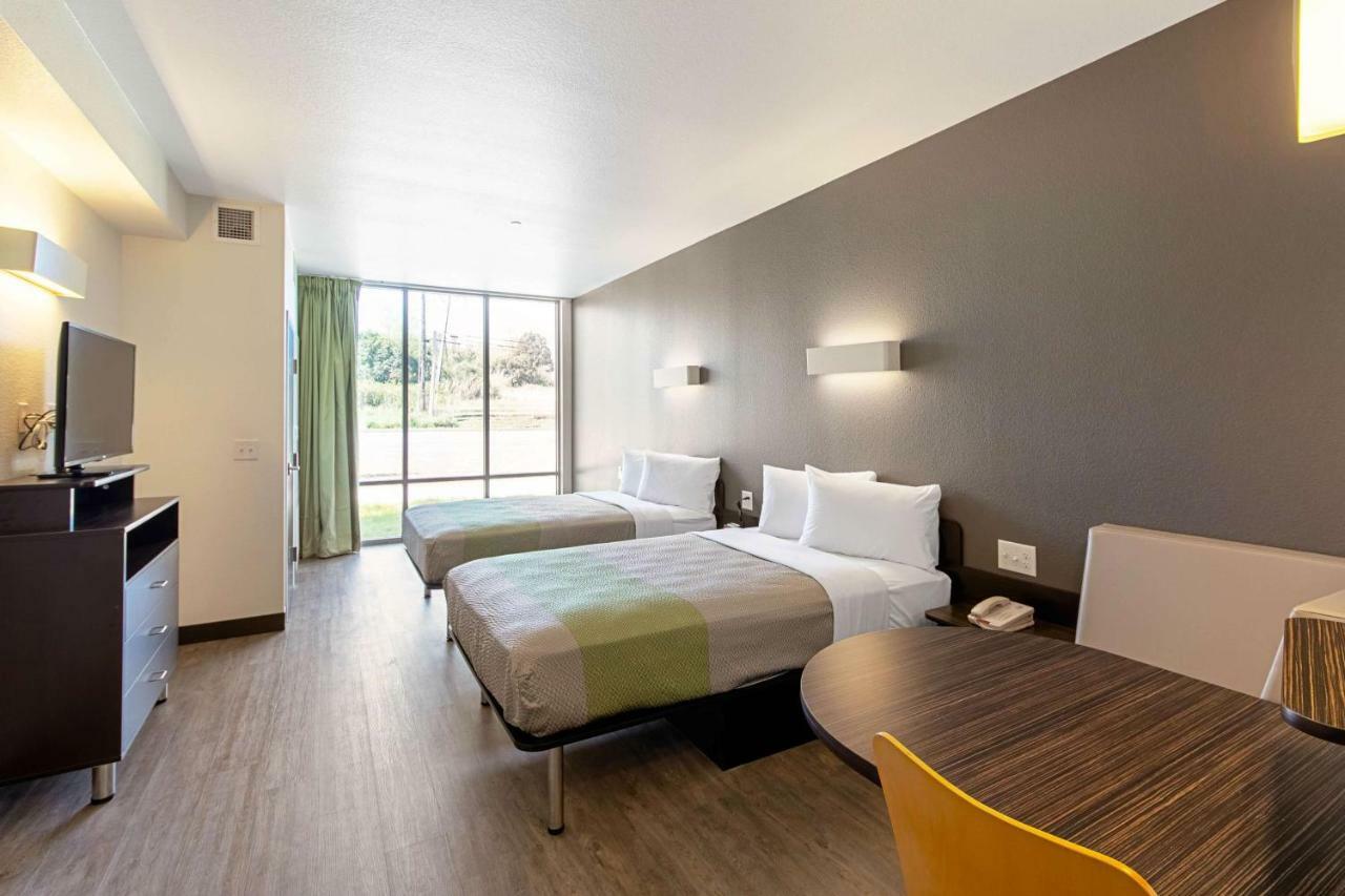 Studio 6 Austin Airport ภายนอก รูปภาพ